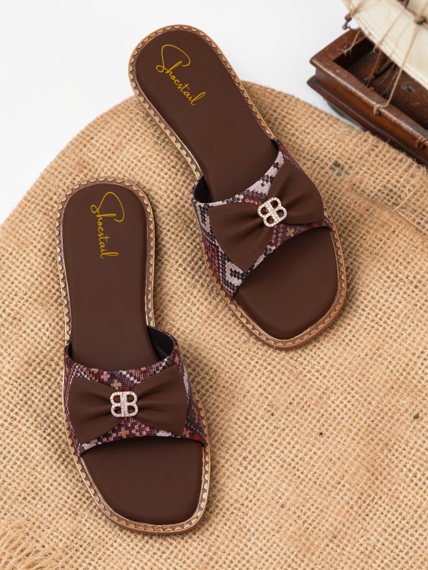 Flats For Women