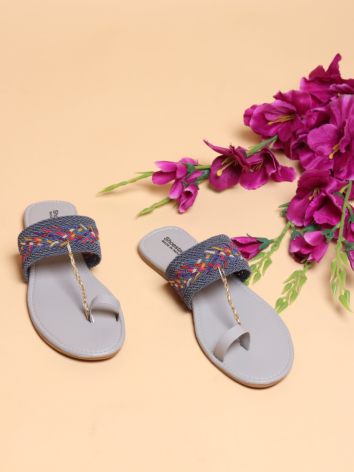 Shoestail Women’s Multicolor Braided Toe-Ring Flat Sandals