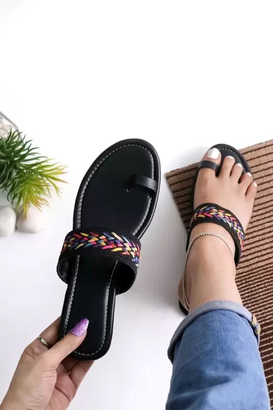 Shoestail Women’s Braided Toe-Ring Flat Sandals